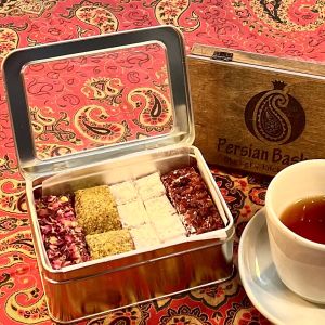 Fancy Handmade Fresh Persian Baslogh - "Arya Box"